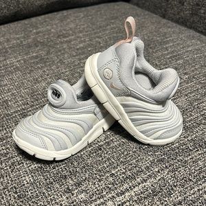 Nike Toddler Shoes Size 6